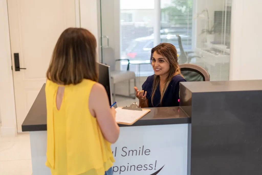 How Much Does It Cost for a Cosmetic Dental Procedure in Toronto?