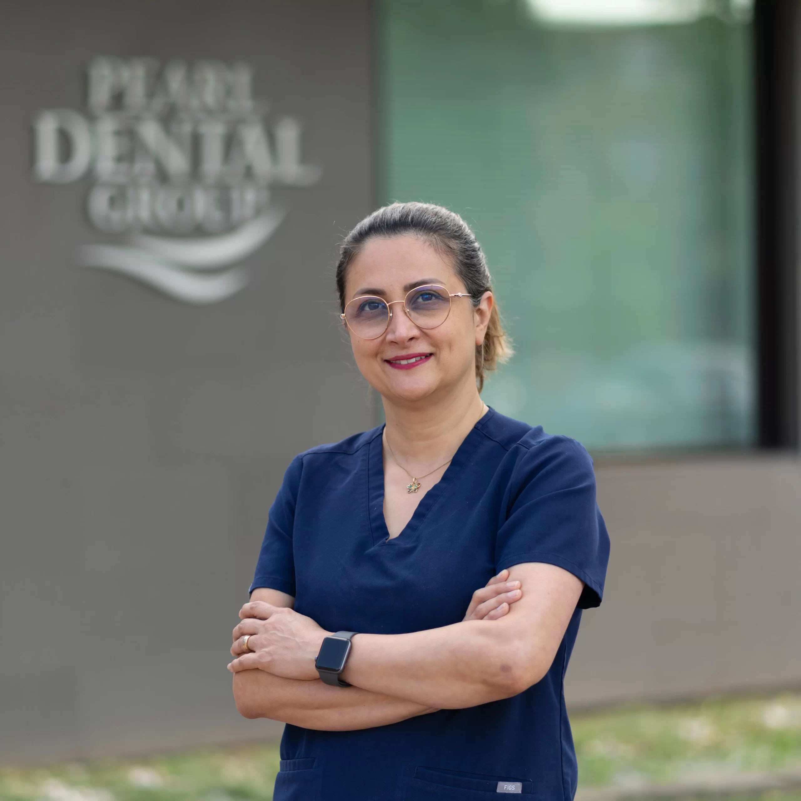 Eli - Dental Assistant