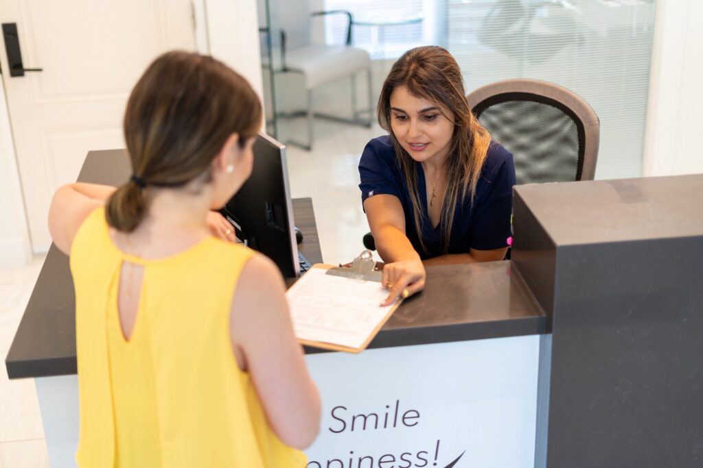 CDCP and refugee insurance accepted for emergency dental care in North York